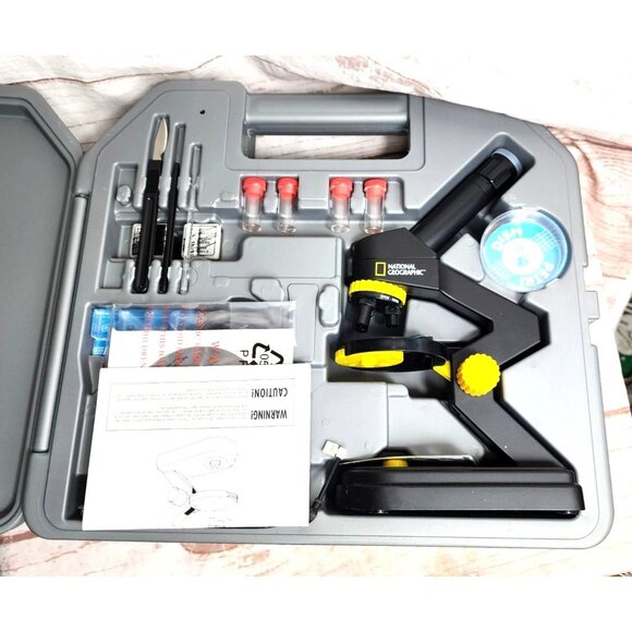 Explore the Microscopic World with the National Geographic Microscope Kit - Picture 9 of 12
